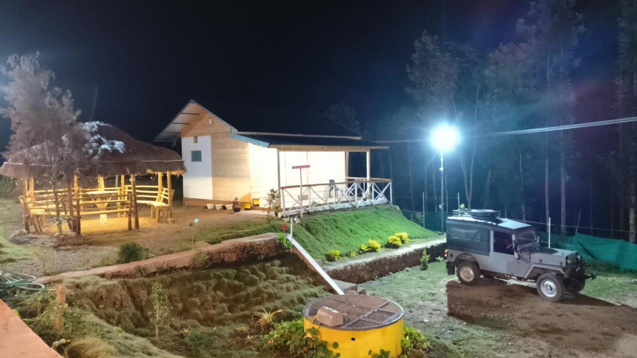 Happy Holidays Resort Kanthalloor Esterno foto